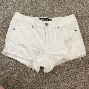 ENJEAN white jean shorts
